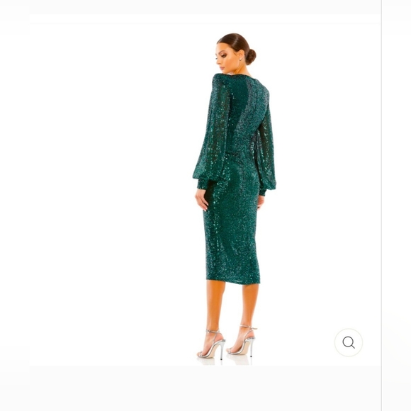 NWT leena Mac Duggal Emerald Sequin Green Dress With Long Sleeves Gold Buttons 6 - Picture 2 of 10